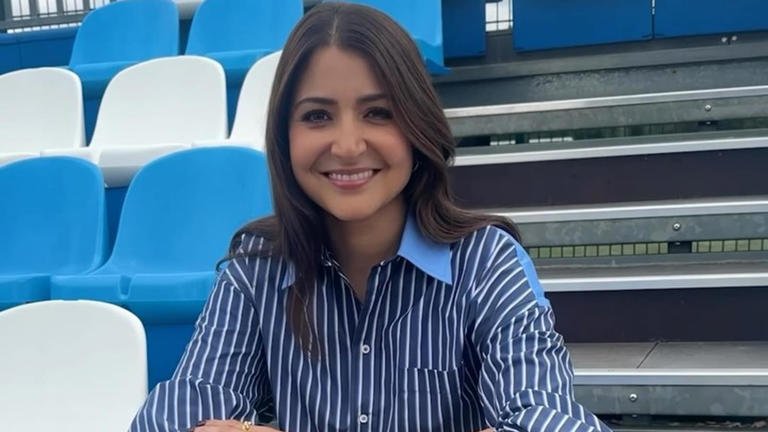 Anushka Sharma’s Honest Confession: Fame Outside, Middle Class Within