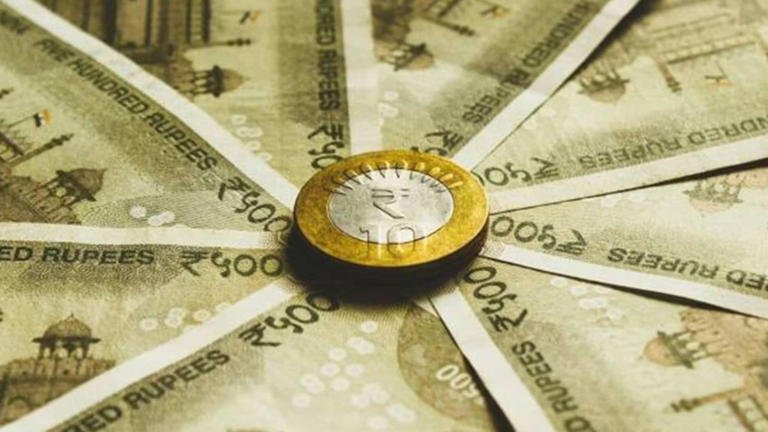 Rupee Surges 124 Paise to 90.27 After India-US Trade Breakthrough